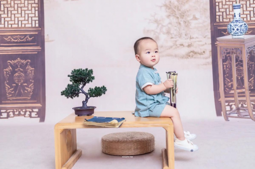 珠海宝宝反复发烧呕吐